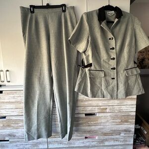 ✨ Perceptions Gray Pantsuit Size 16 Career Office Set Black Trim 2 Piece ✨